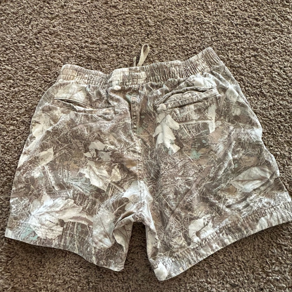 Men’s medium Abercrombie & fitch camo shorts - Picture 4 of 4